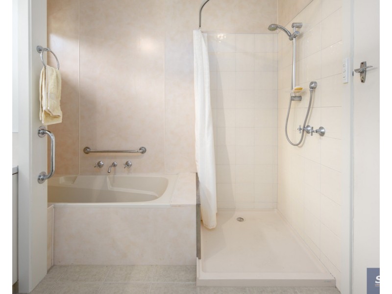 35 Hoddle Rd, Foster VIC 3960