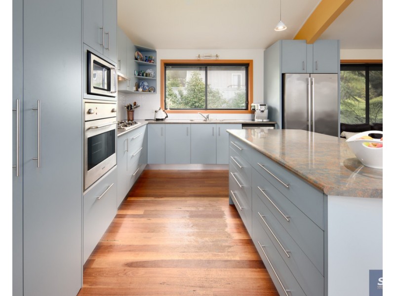 1 Caringal St, Waratah Bay VIC 3959