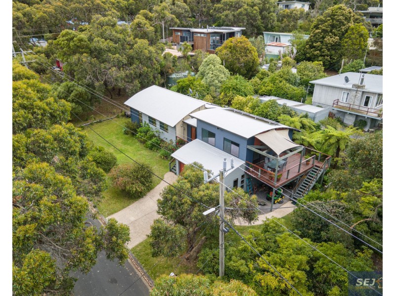 1 Caringal St, Waratah Bay VIC 3959