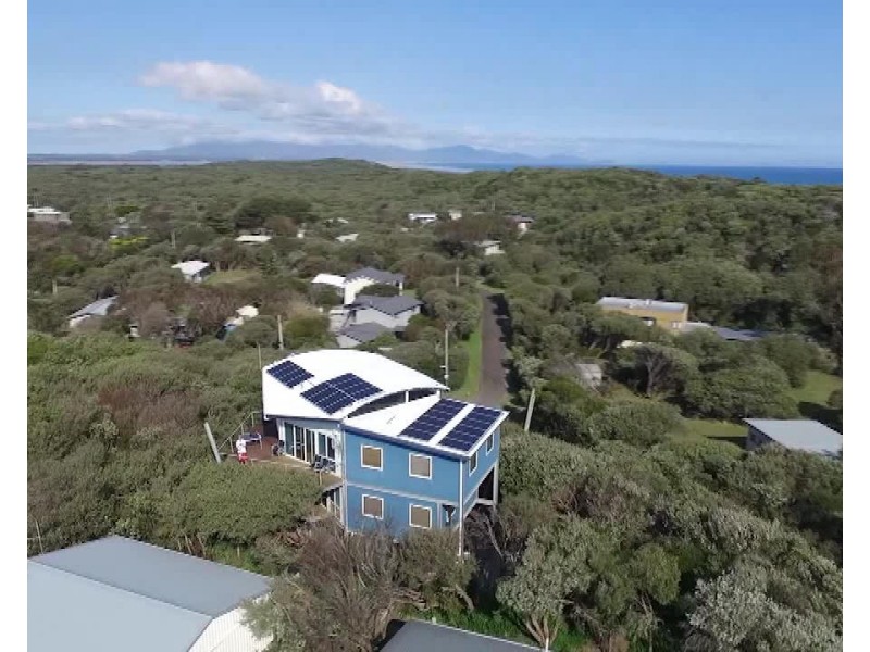 1 Ryans Rise, Sandy Point VIC 3959