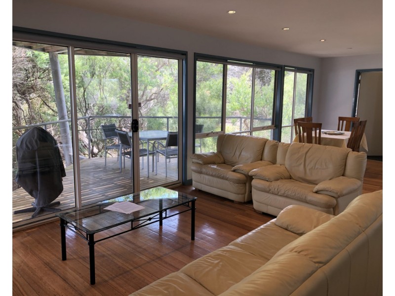 1 Ryans Rise, Sandy Point VIC 3959