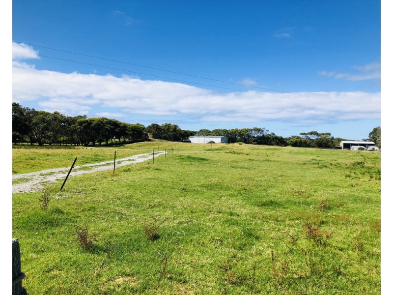 62 Sandy Point Rd, Sandy Point VIC 3959