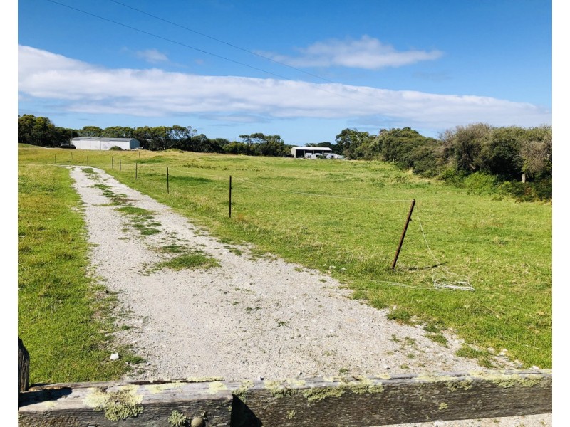 62 Sandy Point Rd, Sandy Point VIC 3959