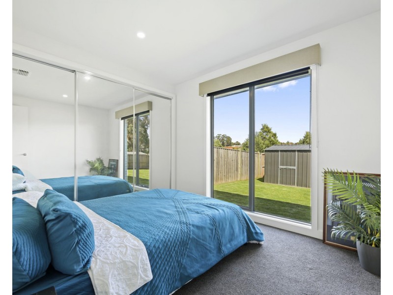 47 EMPIRE AVENUE, Drouin VIC 3818