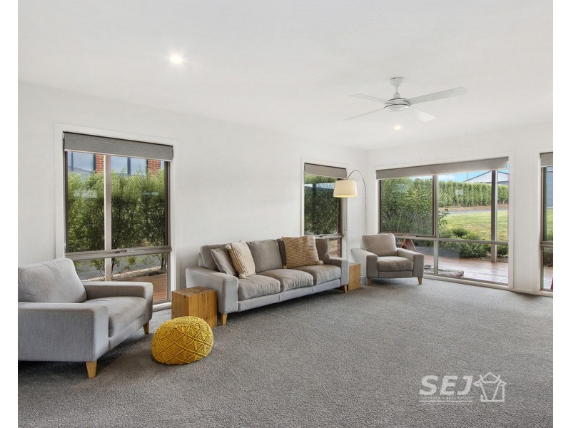 43 Carr Avenue, Leongatha VIC 3953