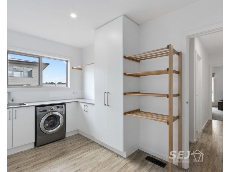 43 Carr Avenue, Leongatha VIC 3953