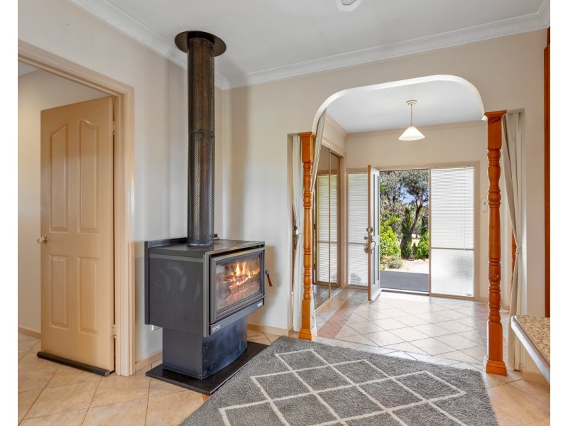 75 HAMMOND ROAD, Longwarry VIC 3816