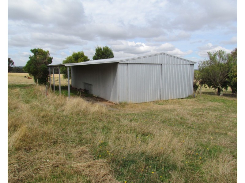 75 HAMMOND ROAD, Longwarry VIC 3816