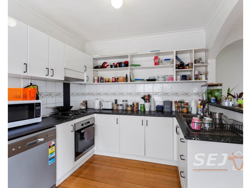 34 Henshall Street, Warragul VIC 3820