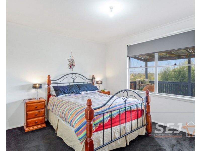 34 Henshall Street, Warragul VIC 3820