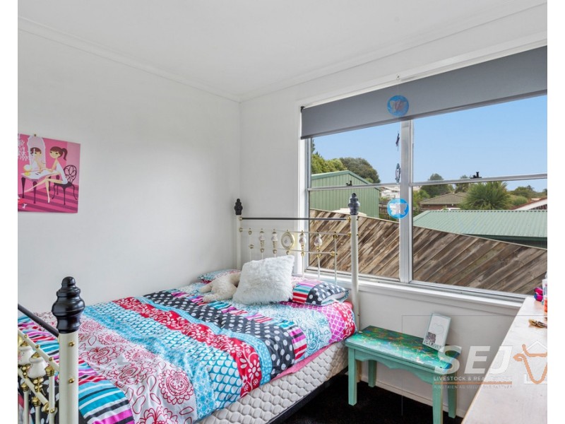 34 Henshall Street, Warragul VIC 3820
