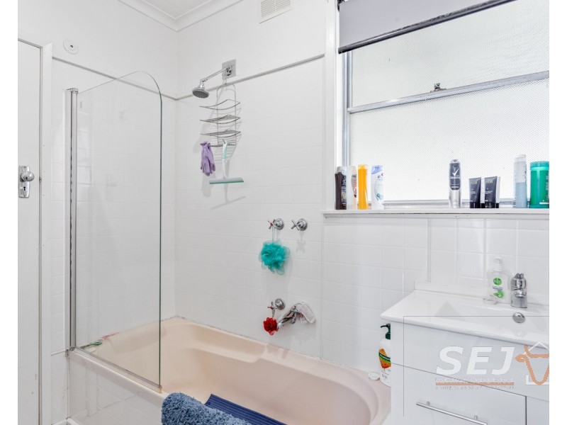 34 Henshall Street, Warragul VIC 3820