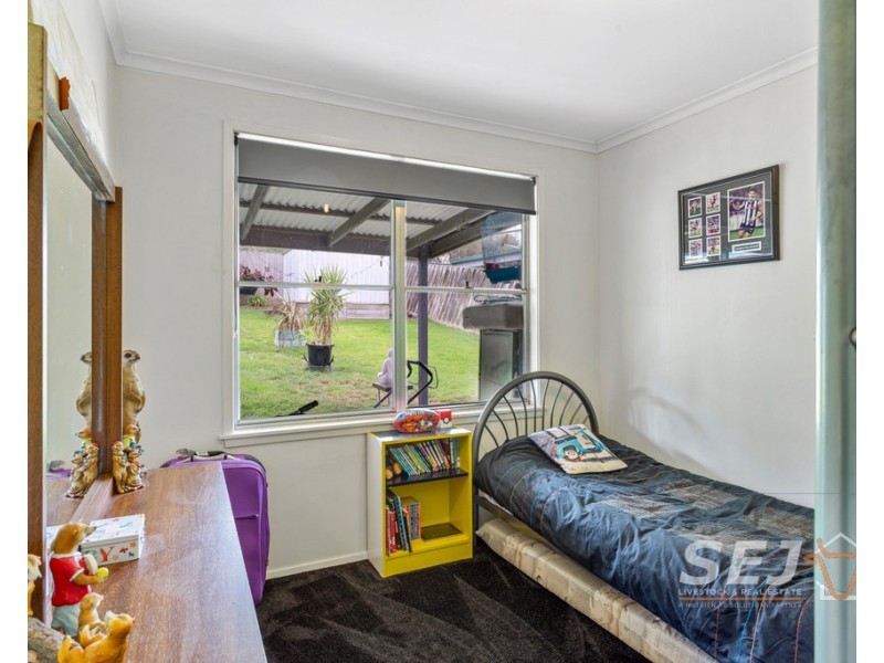 34 Henshall Street, Warragul VIC 3820