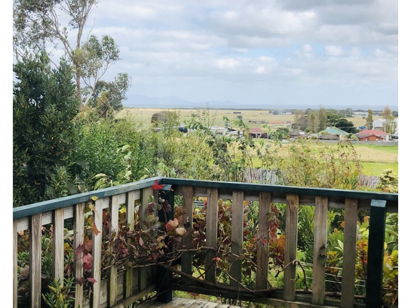 48 Welshpool Rd, Toora VIC 3962