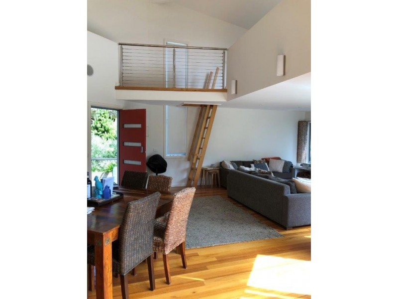 7 Manuka St, Sandy Point VIC 3959