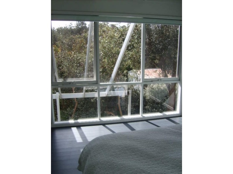 5 -7 Trelawny St, Sandy Point VIC 3959