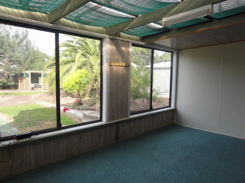 13 Reserve St, Port Franklin VIC 3964