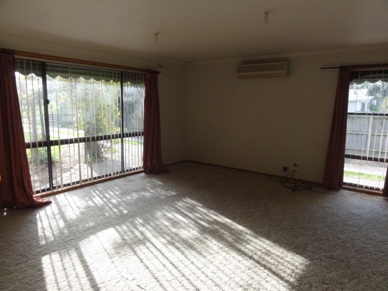 13 Reserve St, Port Franklin VIC 3964