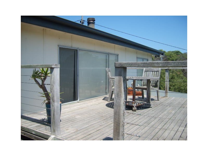 2 Ennisvale Ave, Sandy Point VIC 3959