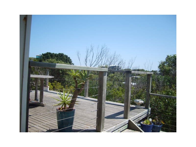 2 Ennisvale Ave, Sandy Point VIC 3959