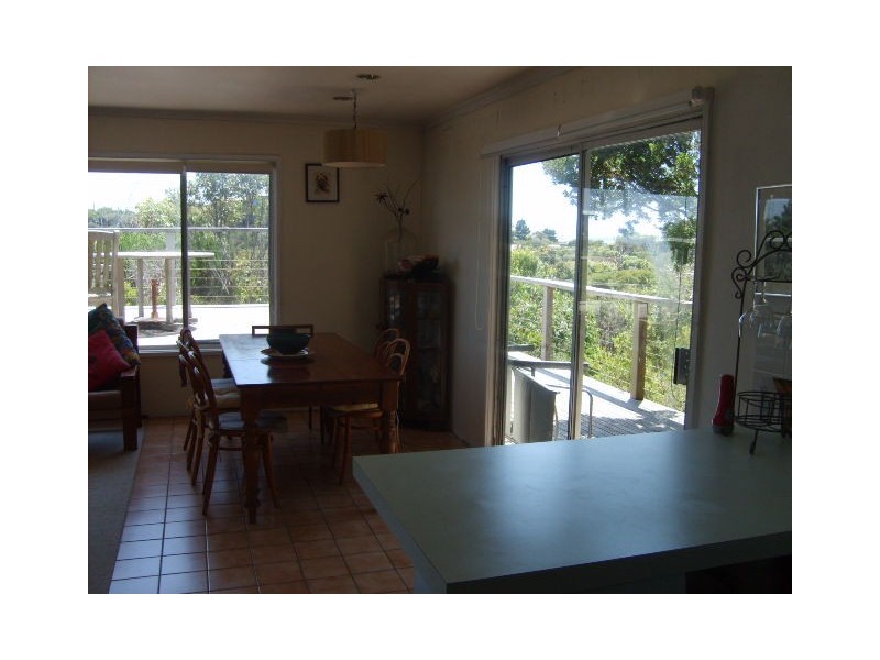 2 Ennisvale Ave, Sandy Point VIC 3959