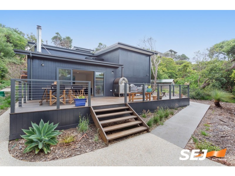 46 Ocean View Parade, Sandy Point VIC 3959