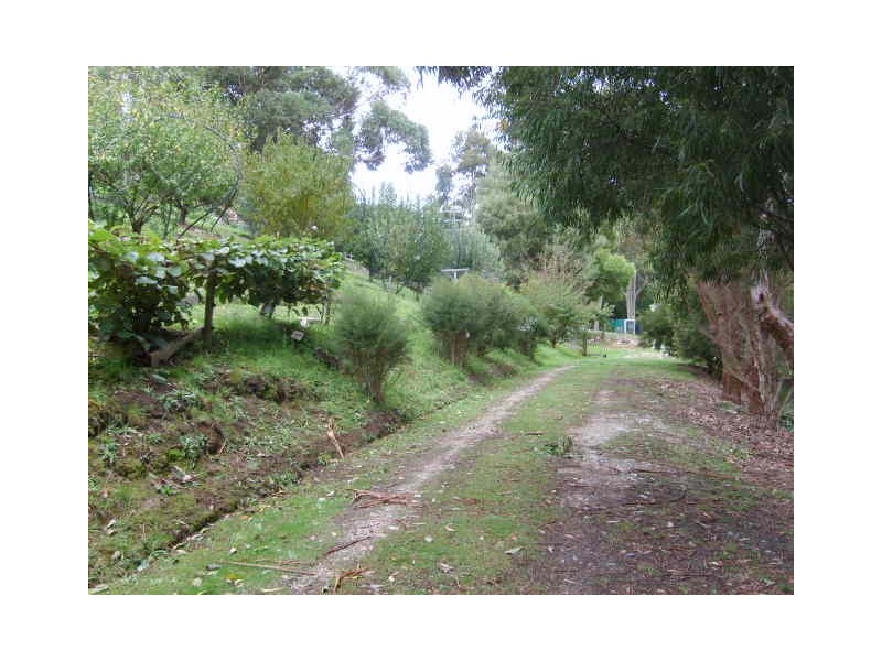 2200 Meeniyan Prom Rd, Fish Creek VIC 3959