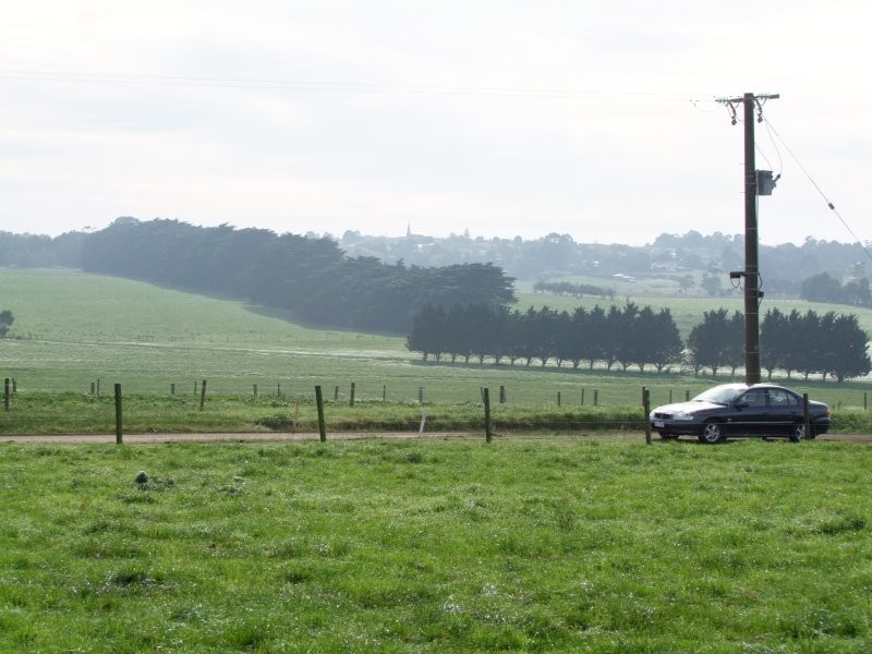 . SIMONS LANE, Leongatha VIC 3953