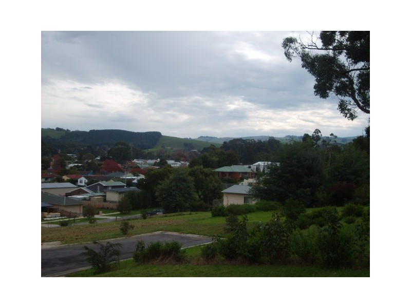 10 Forest Rise, Foster VIC 3960