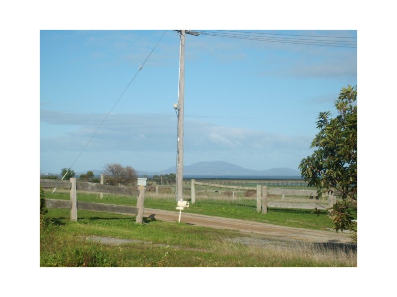 87 Victoria St, Toora VIC 3962