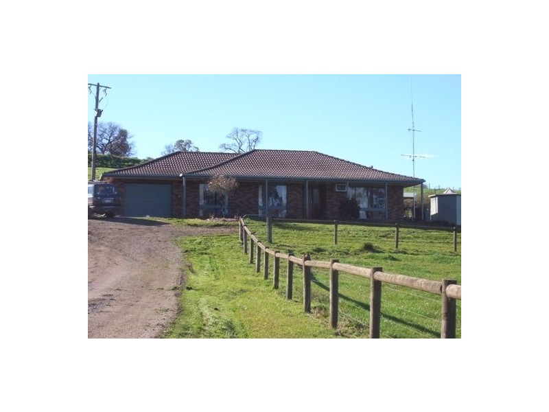 315 Gardner and Holman Road, Drouin VIC 3818