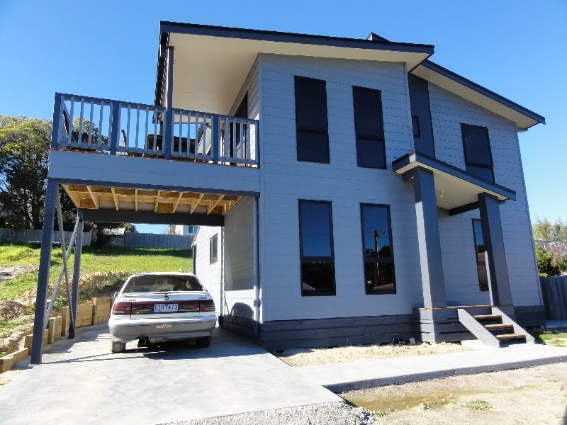 14 Toora Rd, Foster VIC 3960