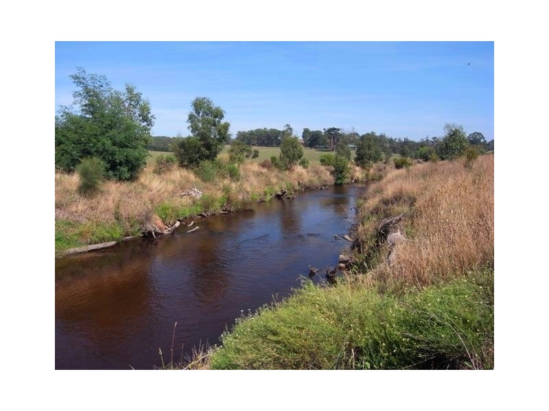 175 River Connection Road, Willow Grove VIC 3825