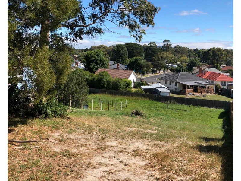 18 Wood Rd, Foster VIC 3960