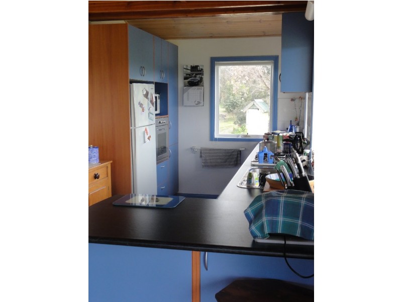 34 Old Hat Rd, Foster VIC 3960