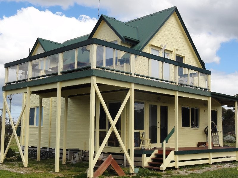 34 Old Hat Rd, Foster VIC 3960