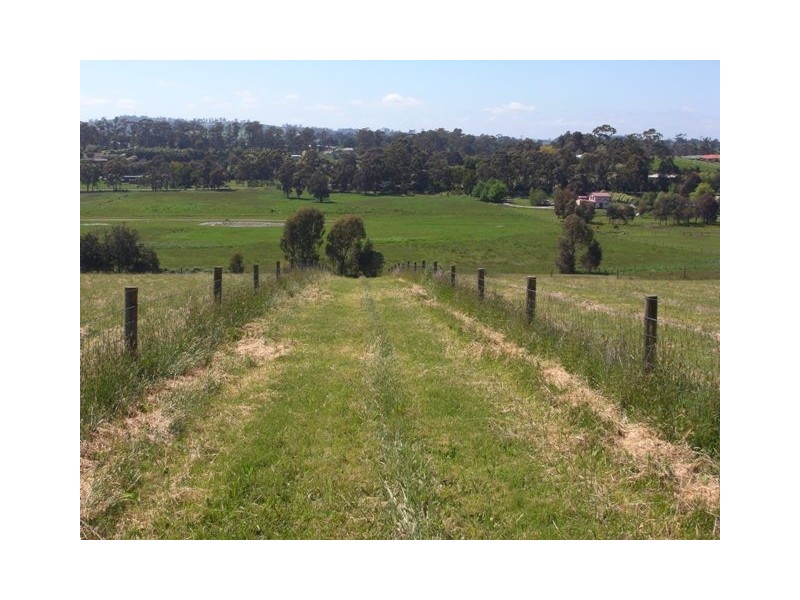 919 Princes Way, Drouin VIC 3818