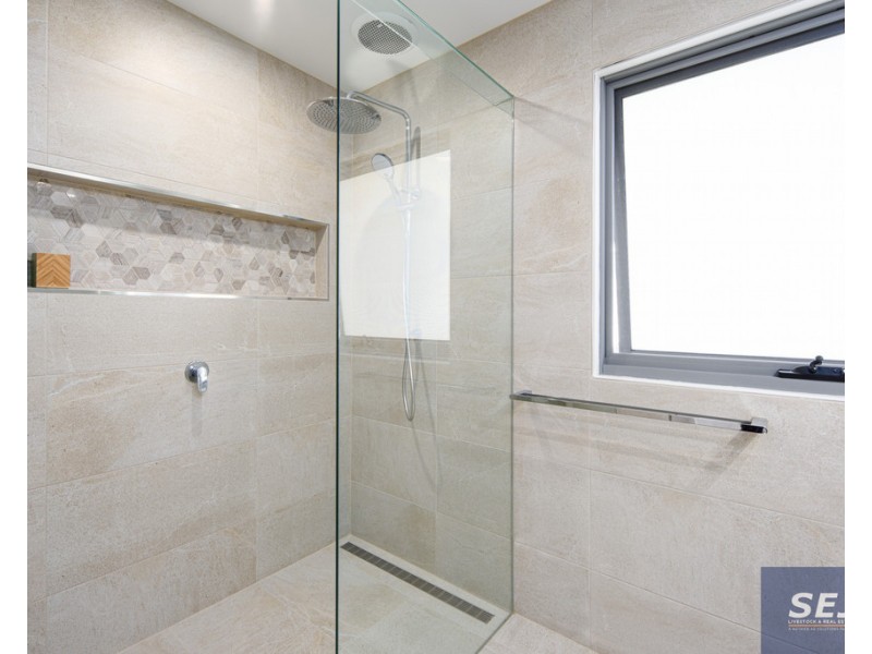 13 Ash Ave, Sandy Point VIC 3959