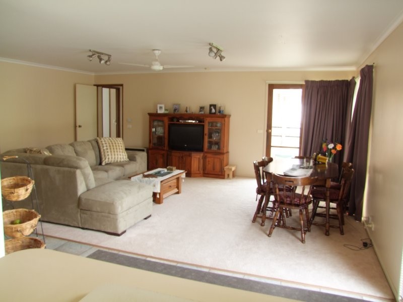 7 NOEL COURT, Leongatha VIC 3953