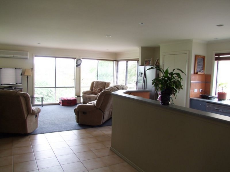 9 BLAIR CRESCENT, Leongatha VIC 3953