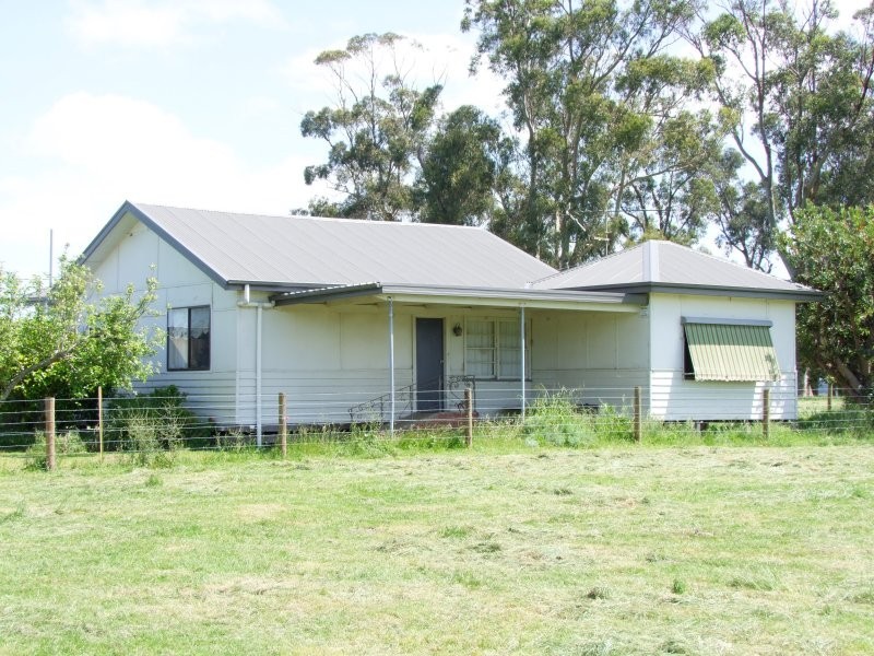 225 Whitelaws Track, Leongatha South VIC 3953