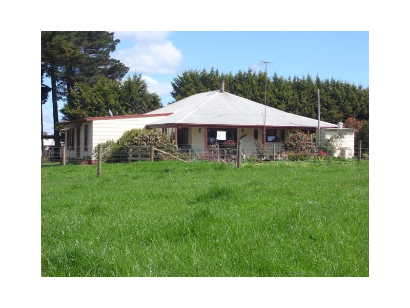 49 Childers Connection Road and 64 Vincent Street, Childers VIC 3824