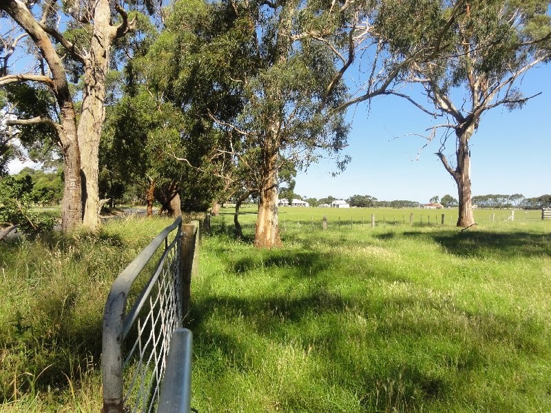 445 Lower Toora Rd, Foster VIC 3960