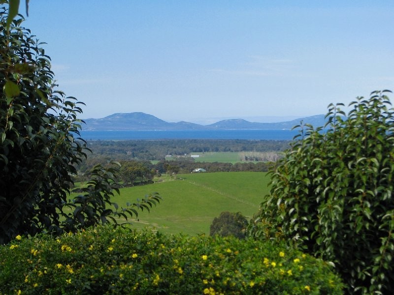 300 Ameys Track, Foster VIC 3960