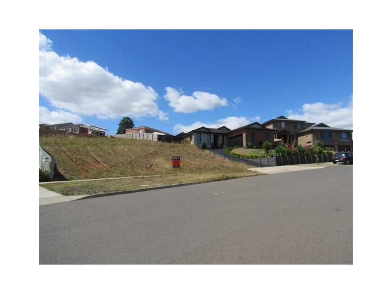 35 Dawson Drive, Warragul VIC 3820