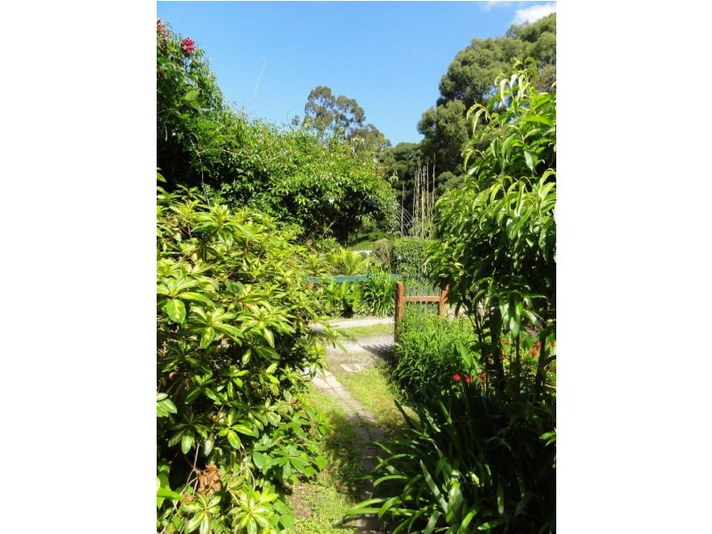 110 Gardiners Rd, Foster VIC 3960