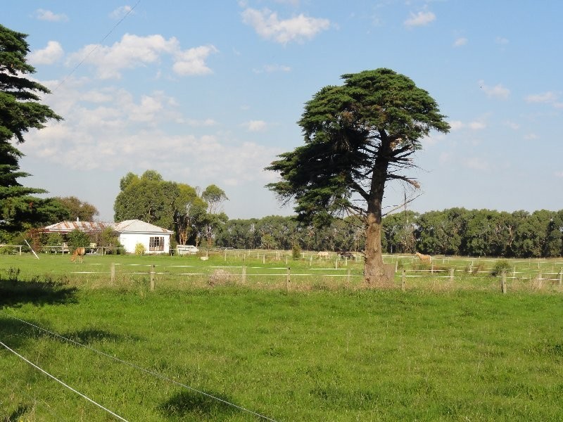 85 Rathjens Rd, Toora VIC 3962