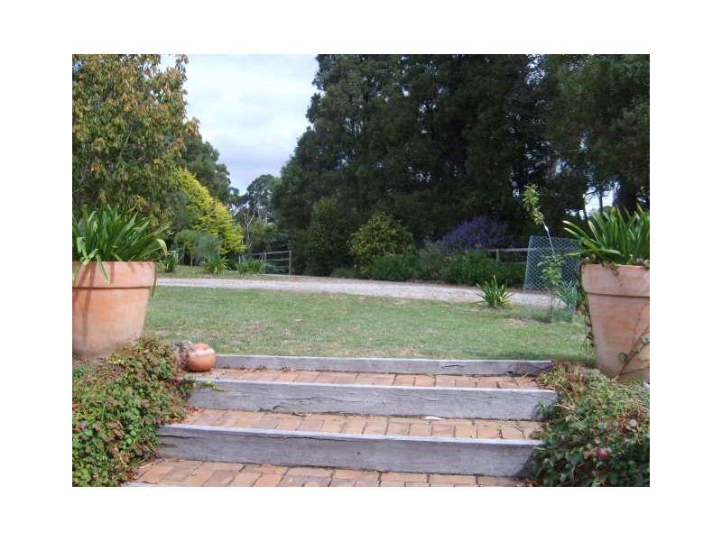 40 Lyrebird Lane, Foster VIC 3960