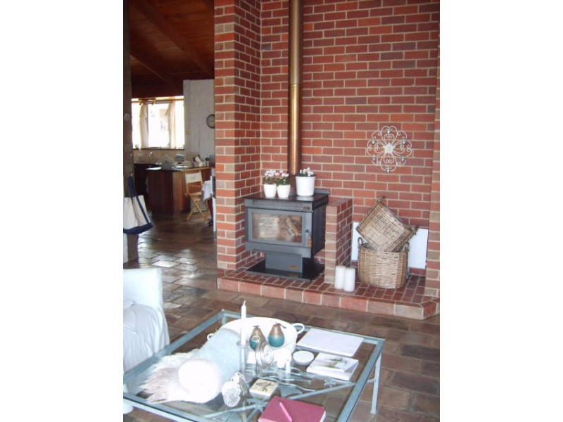 40 Lyrebird Lane, Foster VIC 3960