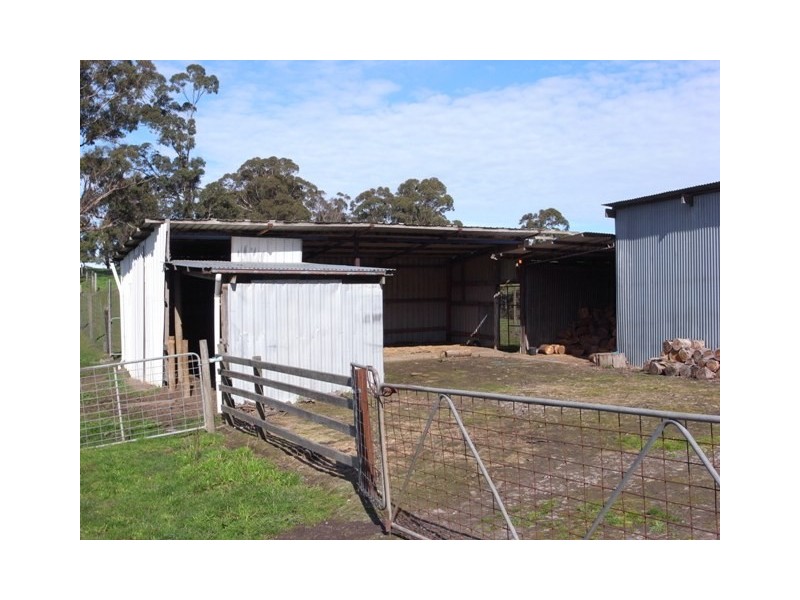 365 Sheffield Road, Neerim South VIC 3831